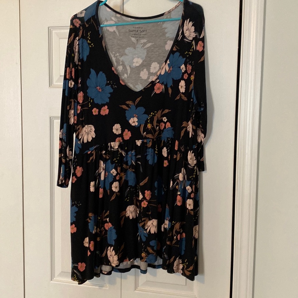 Womens Torrid Asymmetrical Tunic with Pockets